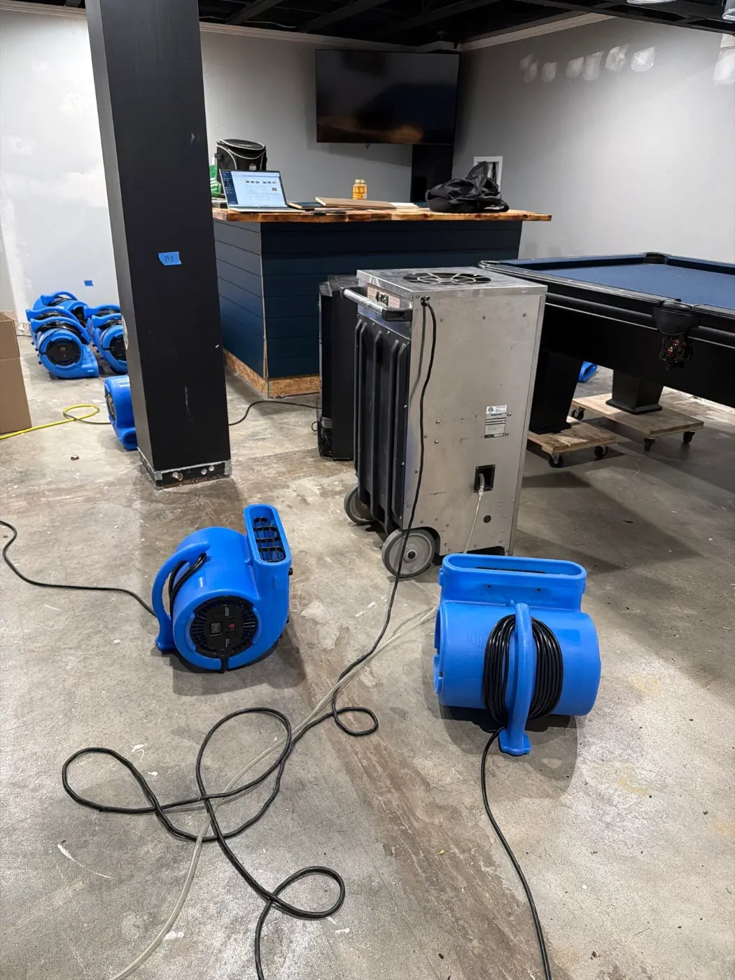 Large-scale water extraction in Spring Mill business space
